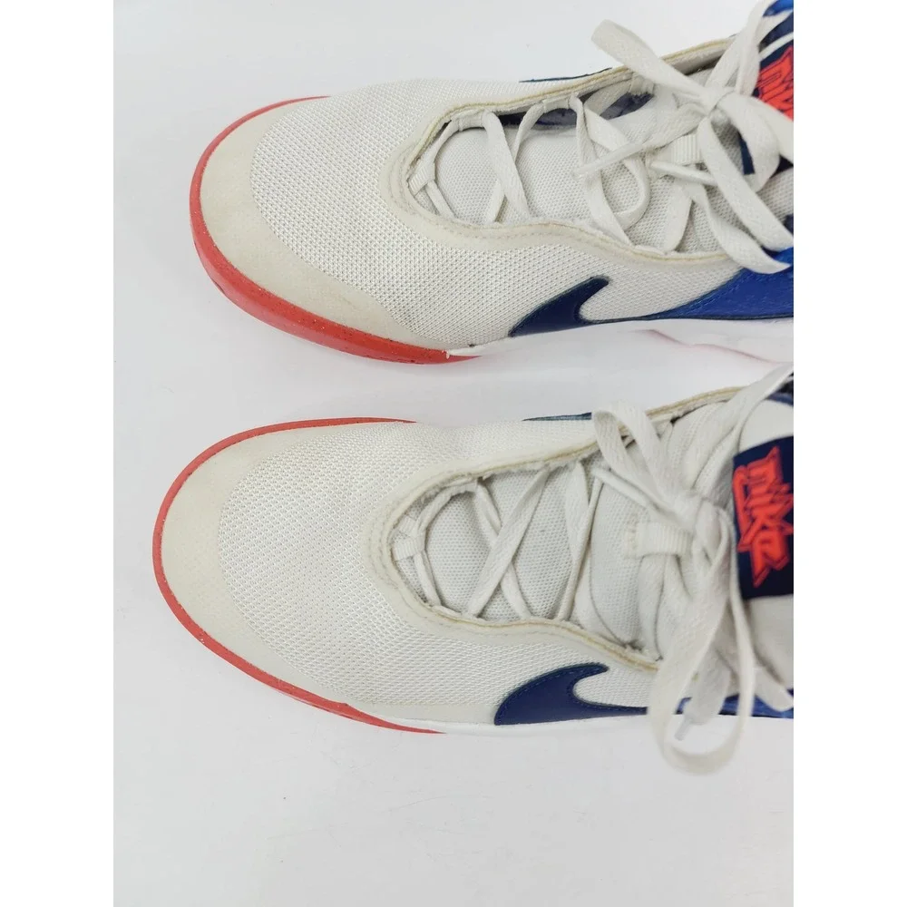 Nike sports casual